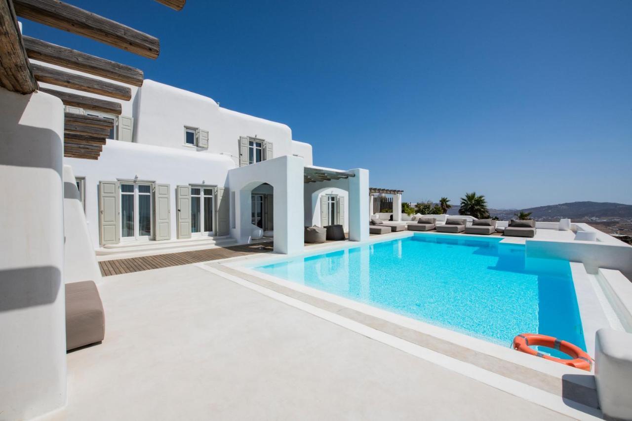 Diles Villas & Suites Mykonos Tourlos Buitenkant foto