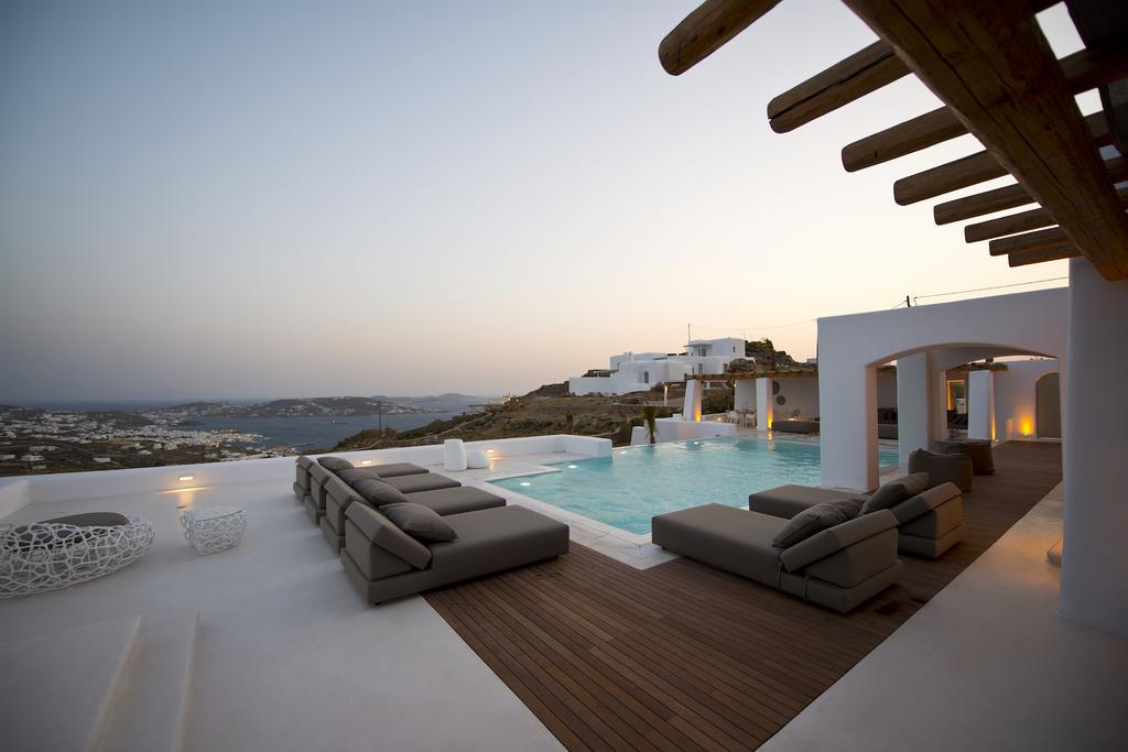 Diles Villas & Suites Mykonos Tourlos Buitenkant foto