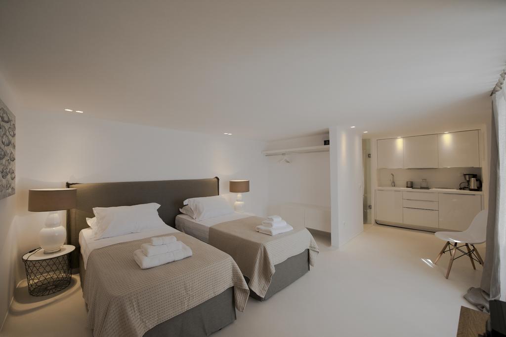 Diles Villas & Suites Mykonos Tourlos Buitenkant foto