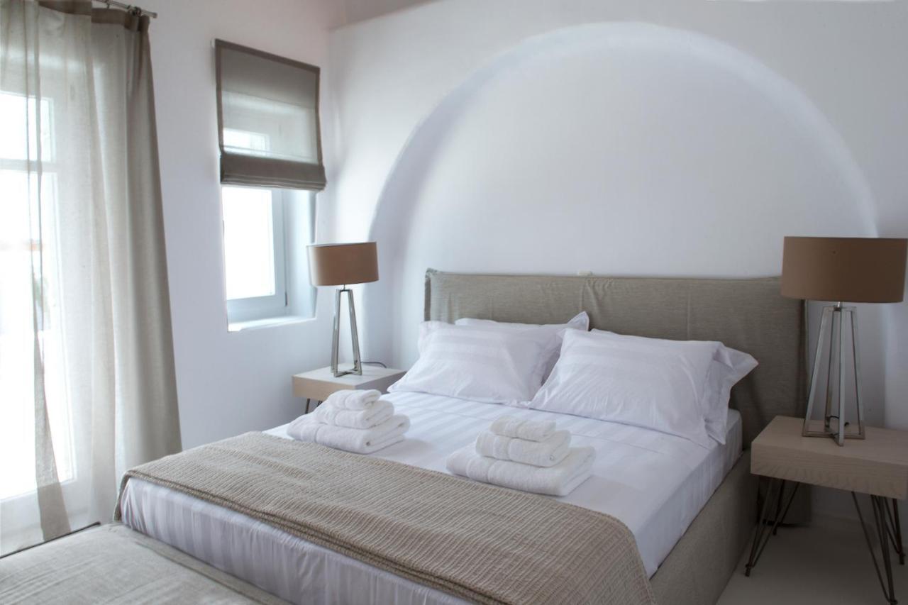 Diles Villas & Suites Mykonos Tourlos Buitenkant foto