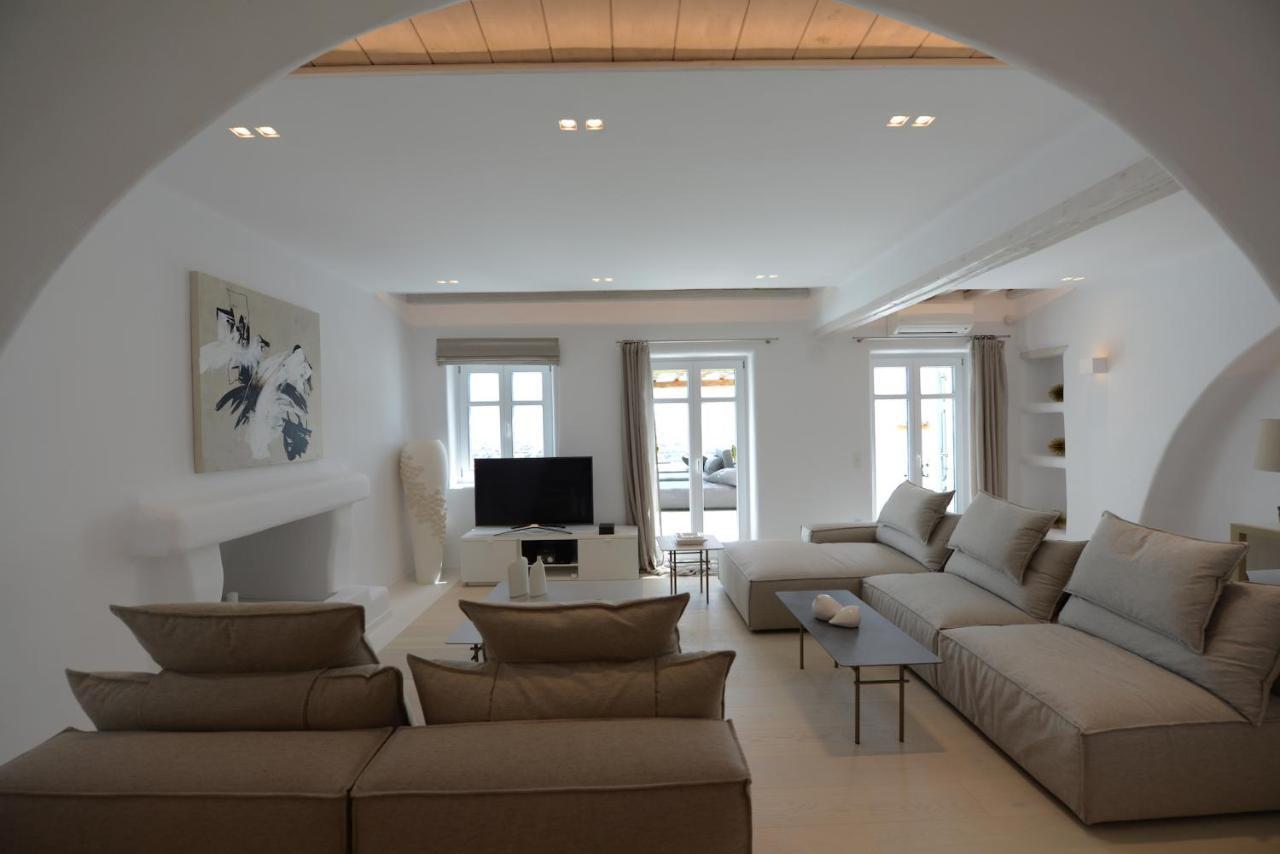 Diles Villas & Suites Mykonos Tourlos Buitenkant foto