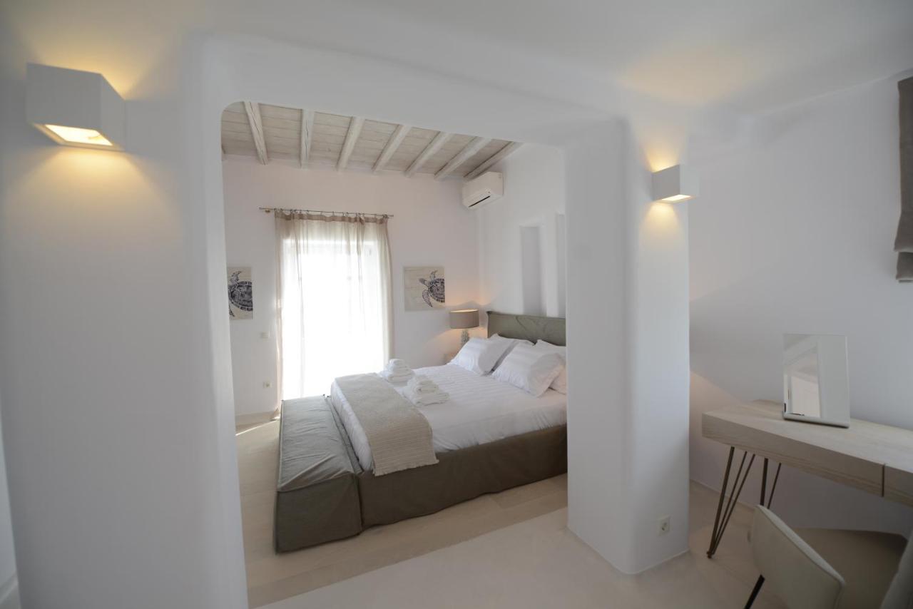 Diles Villas & Suites Mykonos Tourlos Buitenkant foto